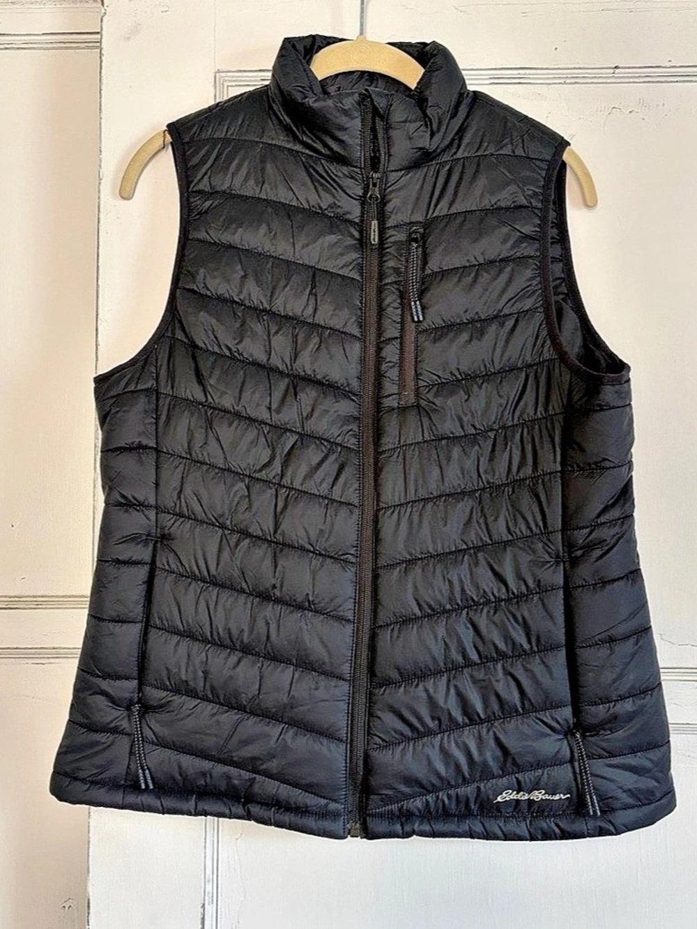 Eddie Bauer Quilted Puffer Vest Black Medium